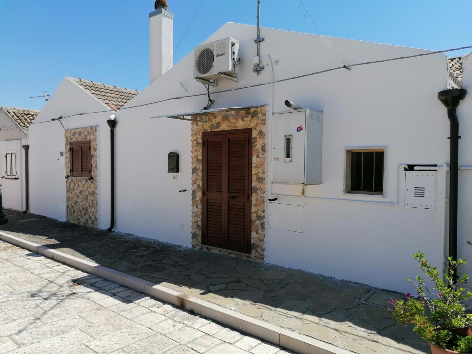 スカンツァーノ・イオーニコ Casa Vacanze Borgo Vecchioヴィラ エクステリア 写真