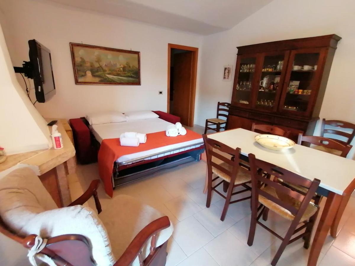 スカンツァーノ・イオーニコ Casa Vacanze Borgo Vecchioヴィラ エクステリア 写真